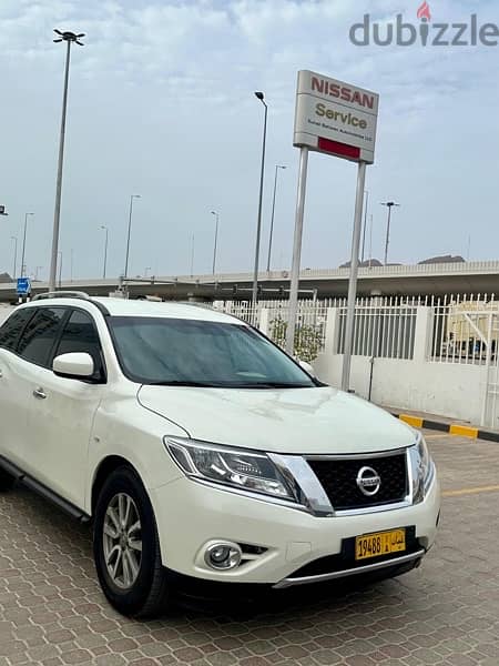 Nissan Pathfinder 4WD Model 2015 Oman Agency 8