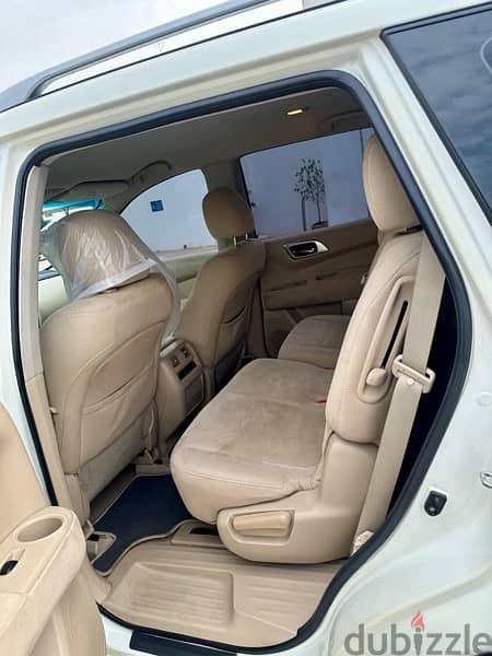Nissan Pathfinder 4WD Model 2015 Oman Agency 13