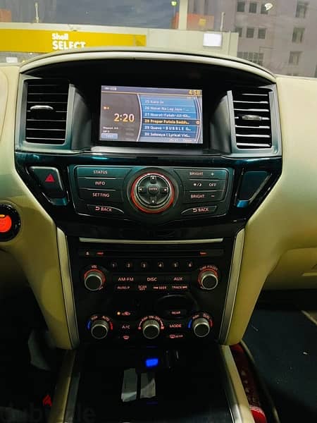 Nissan Pathfinder 4WD Model 2015 Oman Agency 16