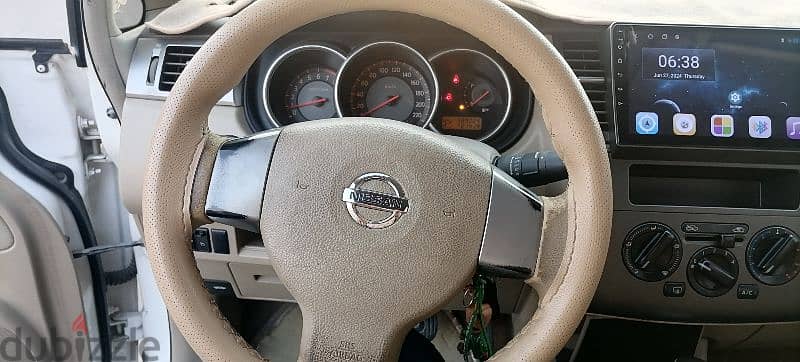 Nissan Tiida 2007 12