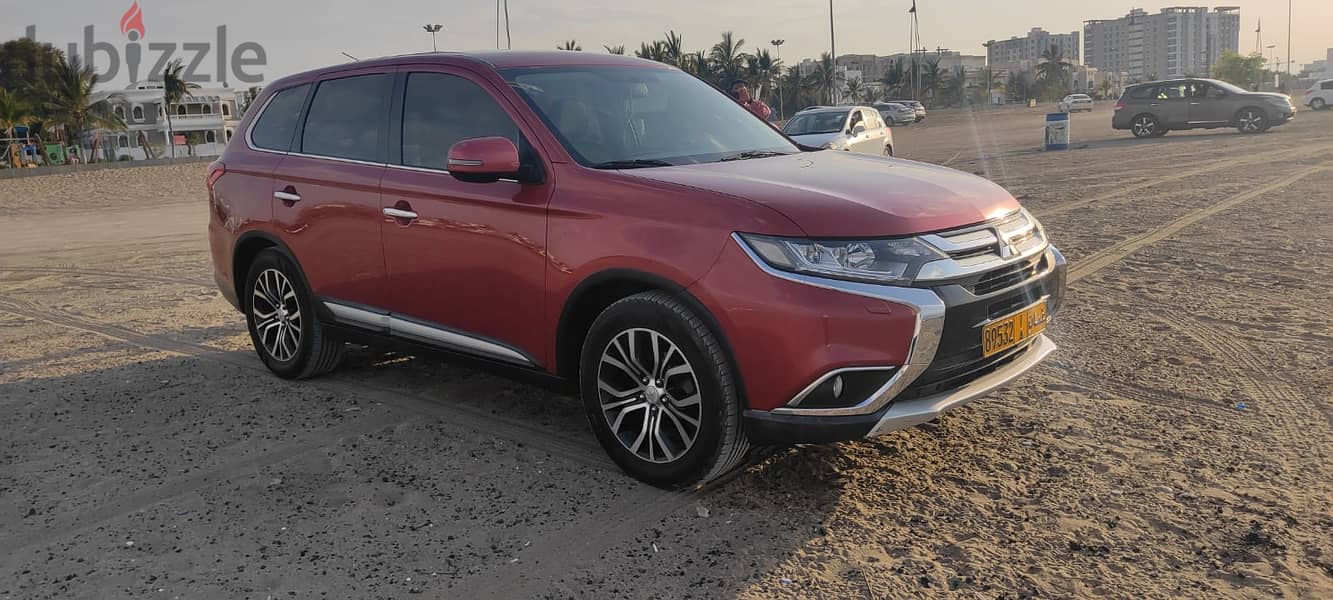 Mitsubishi Outlander 2016 0