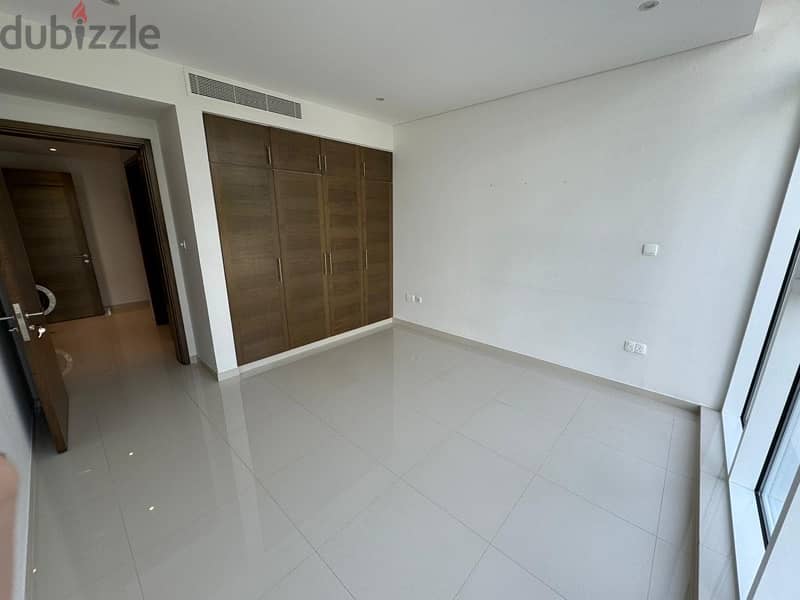 2bhk apartment with garden and pool view for rent in almouj muscat 4