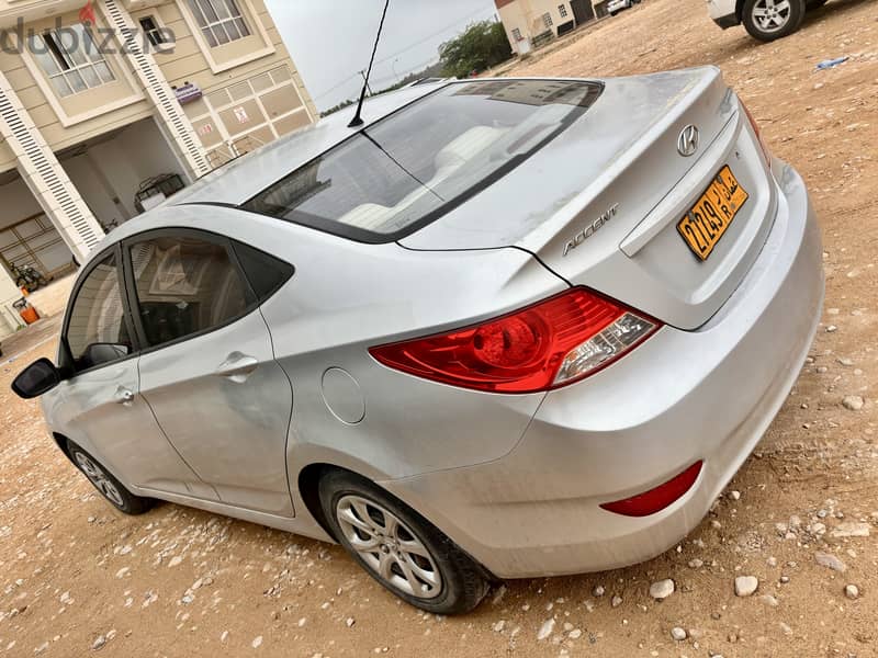 Hyundai Accent 2015 1