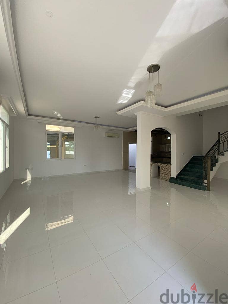 "SR-MS-404 High quality villa available in Al Mawaleh North. 3