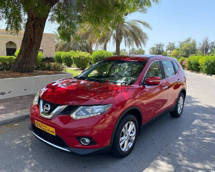 Nissan X-Trail 2017 GCC Oman for sale 0