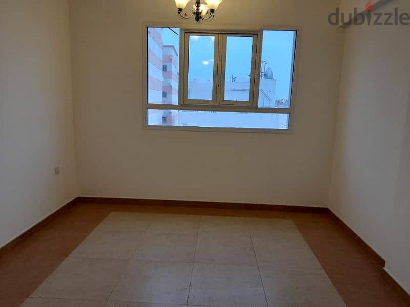 2bhk flat Near Grand mosque Gubrah 8