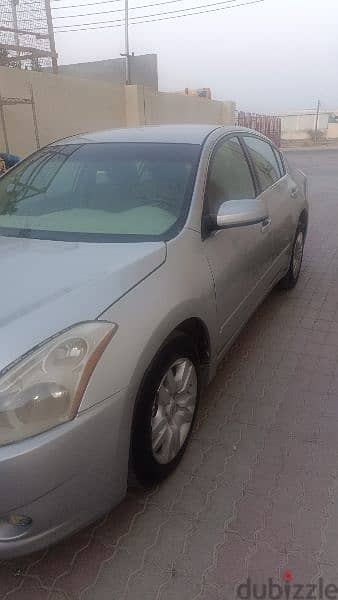 Nissan Altima 2012 1