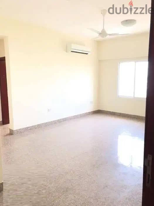 Executive ladies Furnished room for rent 1