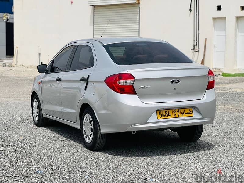 Ford Figo 2017 6