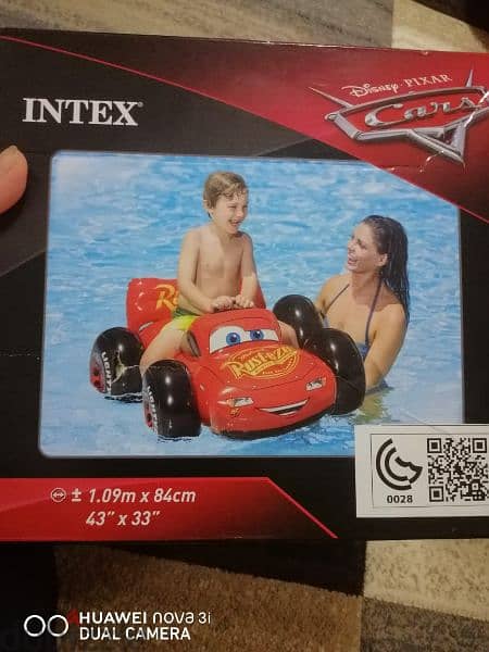 intex car floatie 2