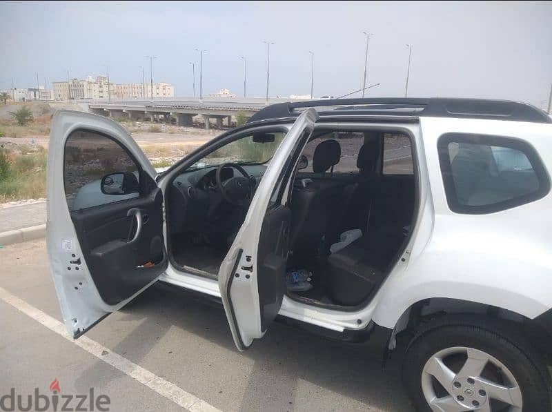 Renault Duster 2013 1