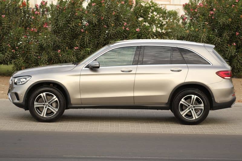 مرسيدس بنز 300/350/380 2020 GLC300 19