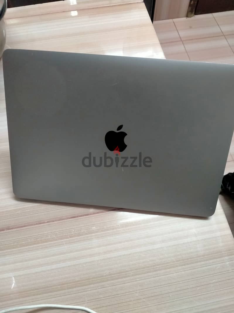 MacBOOK PRO-2019 CORE I5 8GB RAM 128GB SSD 13 INCH. . . . . . 1