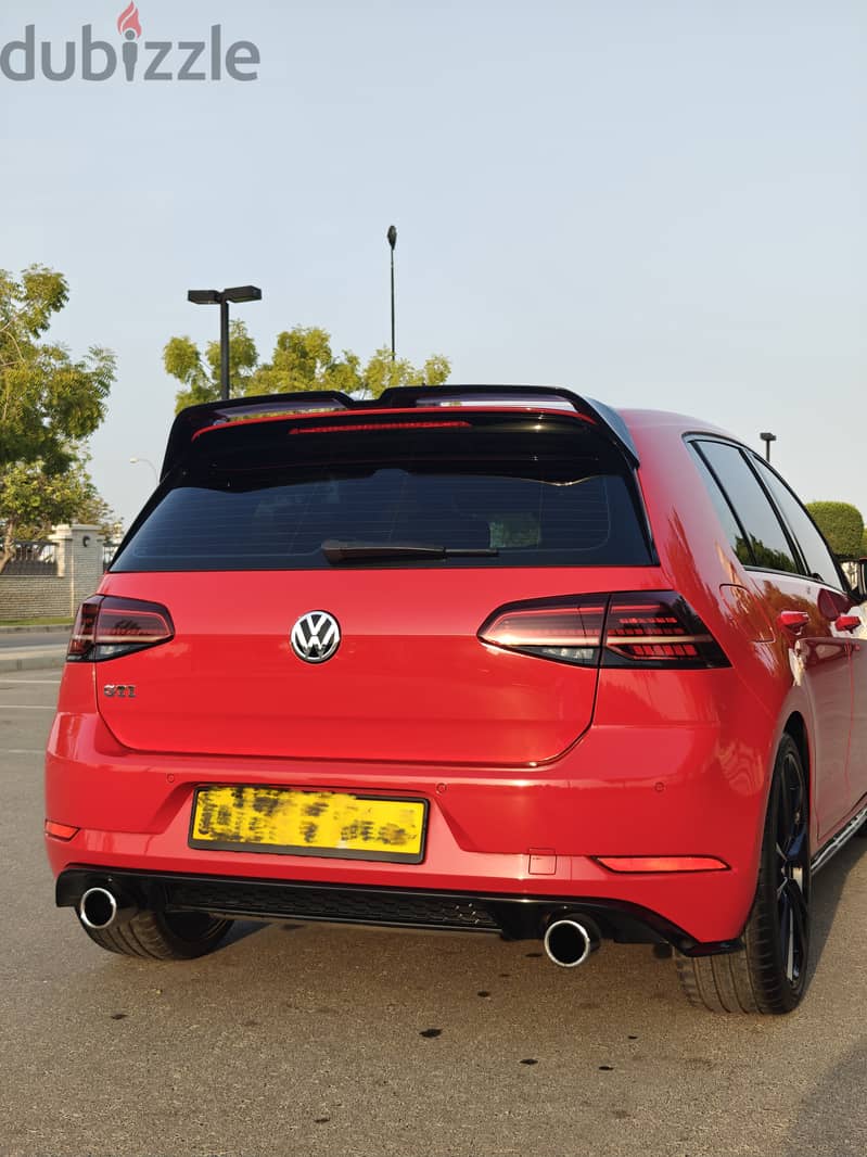 Volkswagen GTI 2018 1