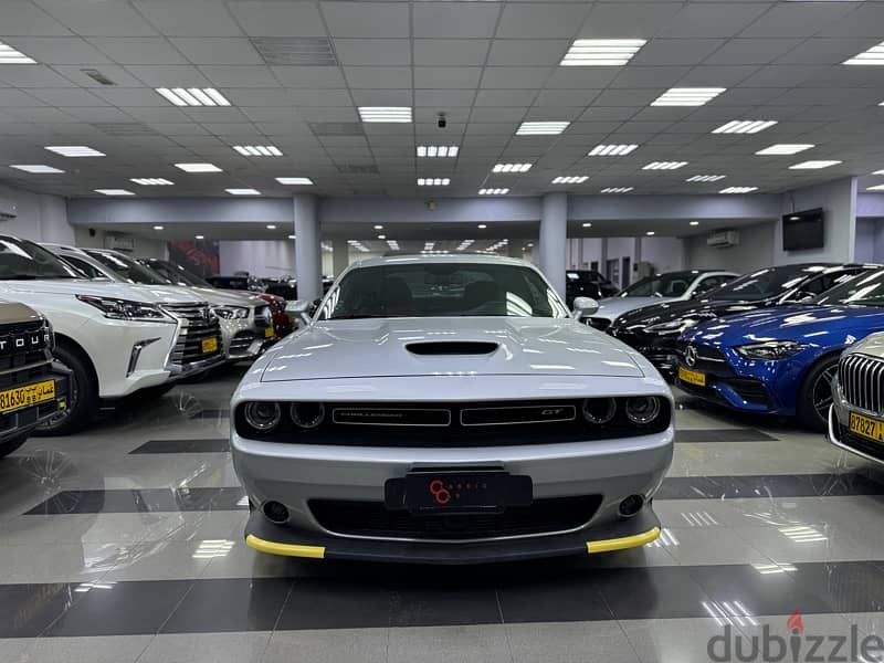 Dodge Challenger 2021 0