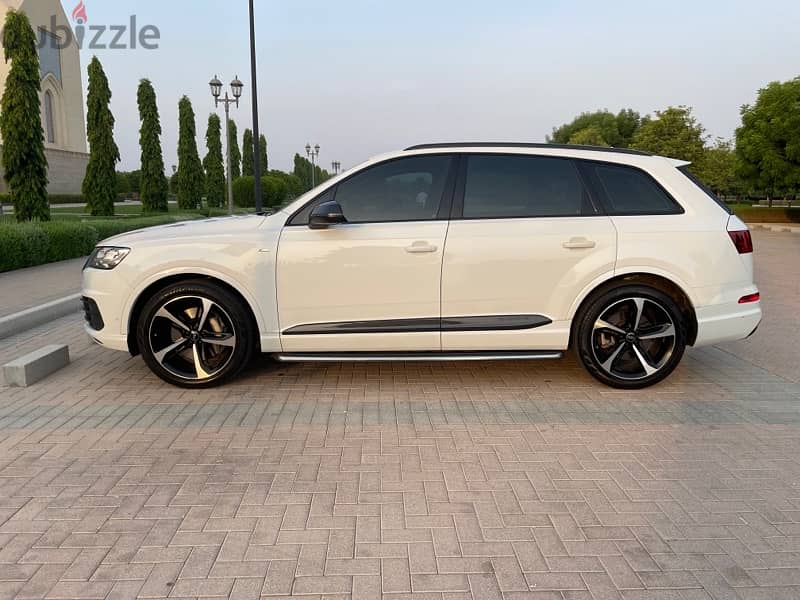 Audi Q7 2018 S line 11