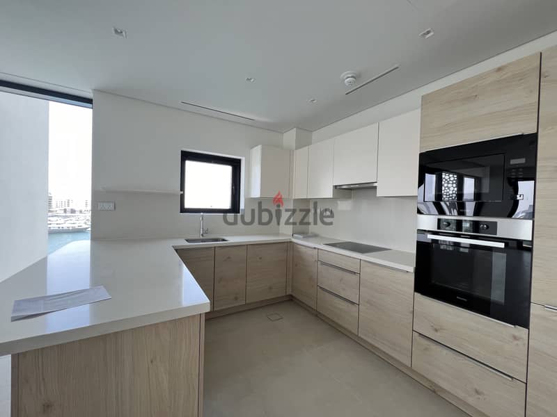 2 BR Brand New Marina View Apartment in Al Mouj – Juman 2 7