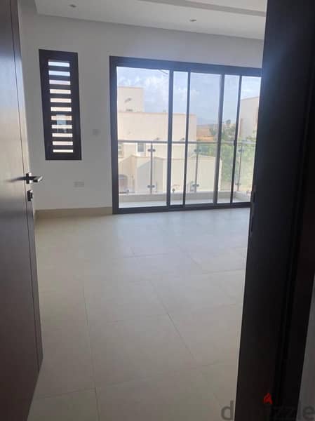 luxurious muscat hills villa front line 4