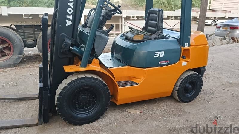 Toyota 3 ton forklift for sale 2