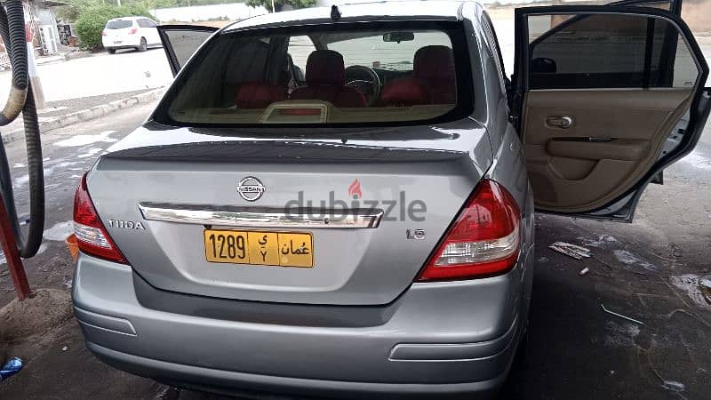 Nissan Tiida 2012 6