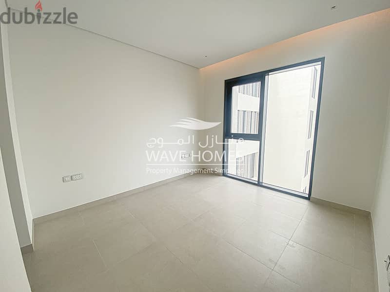 Marina View 2-Bedroom Apartment in Juman 2 4