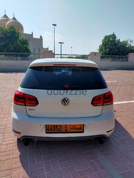 فولكسفاغن جولف GTI 2012 11