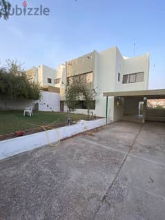 "SR-DY-542  Spacious High-Quality Villa to Let in MQ 0