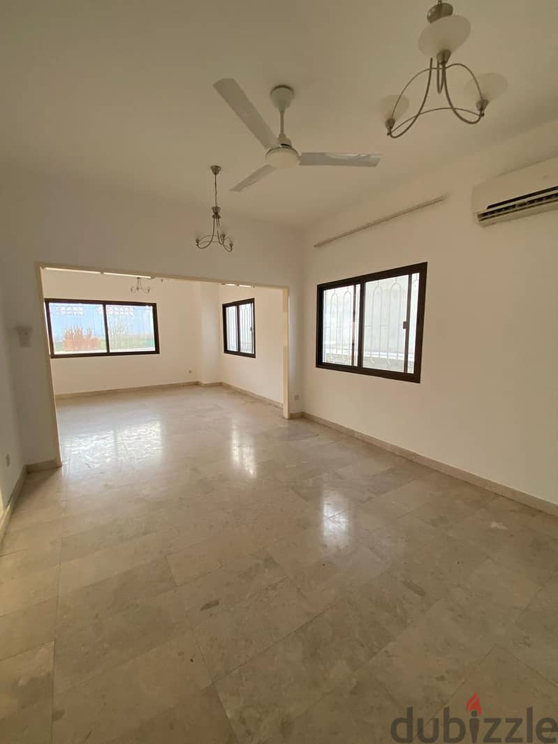 "SR-DY-542  Spacious High-Quality Villa to Let in MQ 4