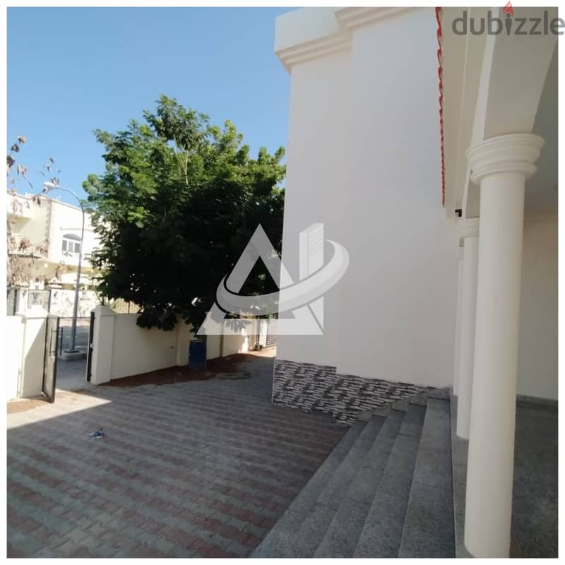 ADV502**  6BHK villa for rent in Azaibah North, 18 November street, c 1