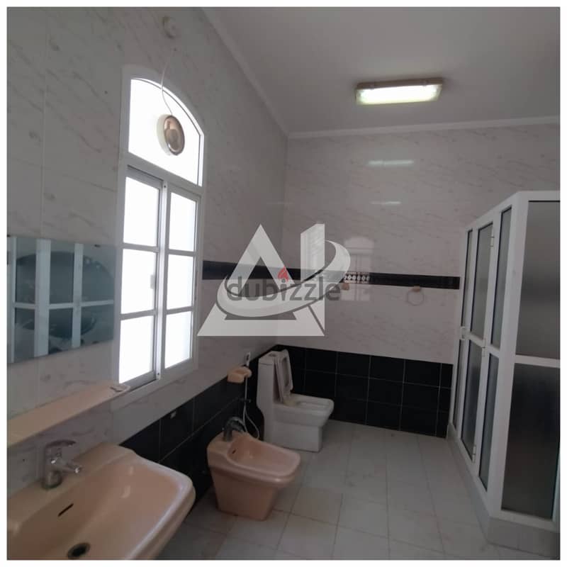 ADV502**  6BHK villa for rent in Azaibah North, 18 November street, c 4