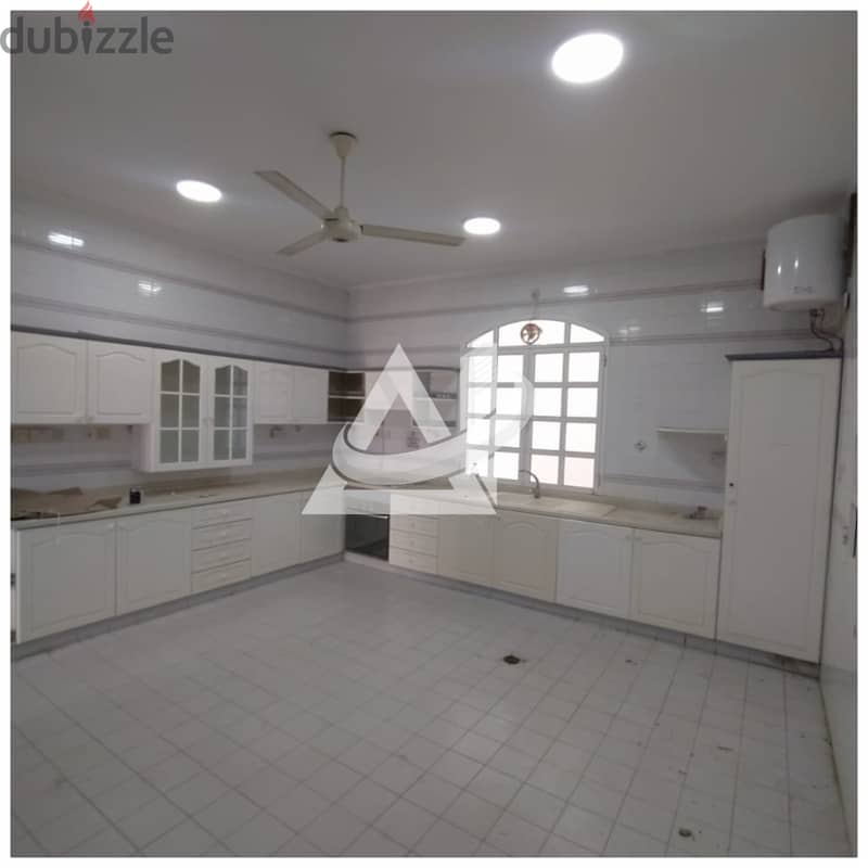 ADV502**  6BHK villa for rent in Azaibah North, 18 November street, c 10