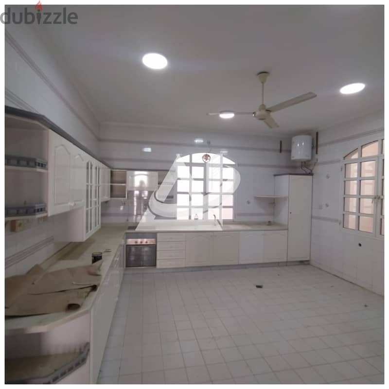 ADV502**  6BHK villa for rent in Azaibah North, 18 November street, c 12