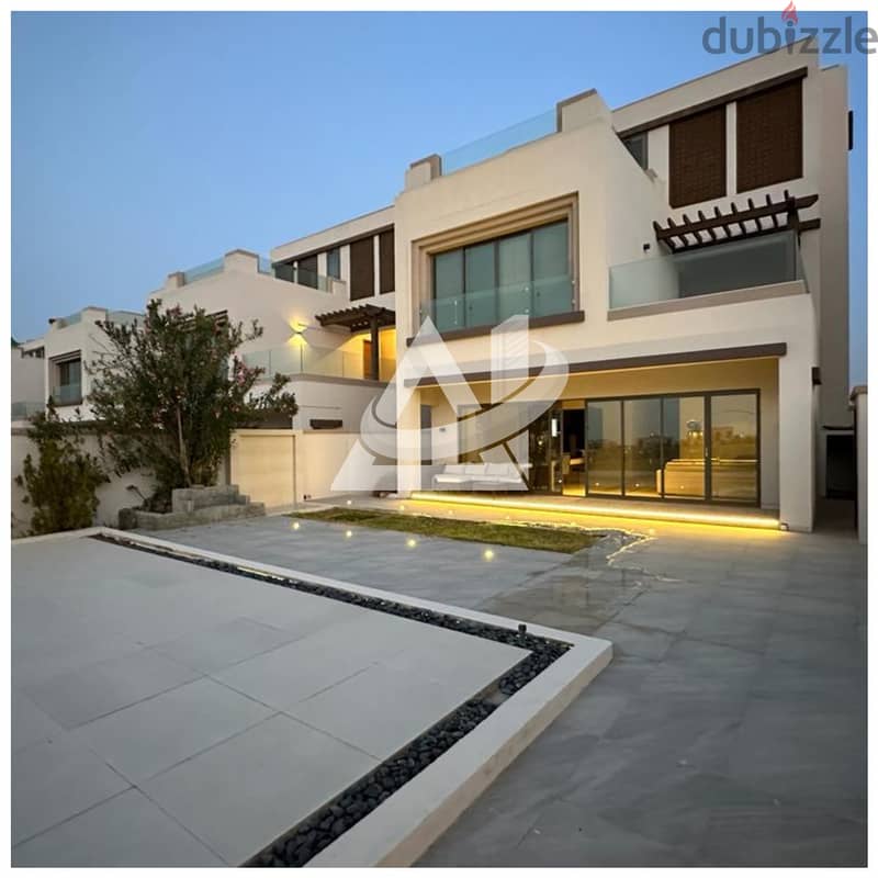 Luxury villa for sales in Muscat Hills 4