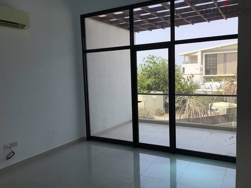 new 4 bhk villa for rent in madina qaboos with swimming pool 8