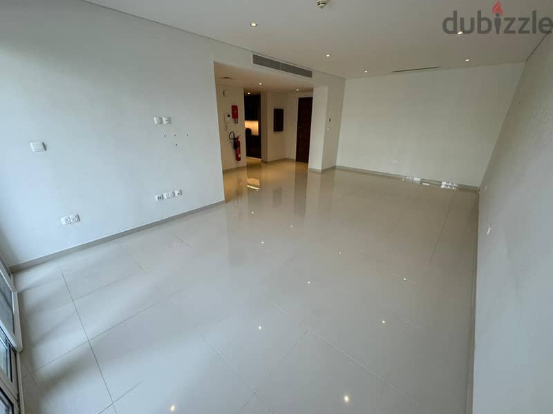 LUXURY FLAT IN MARSA GARDEN WITH SWIMMING POOL VIEW 5