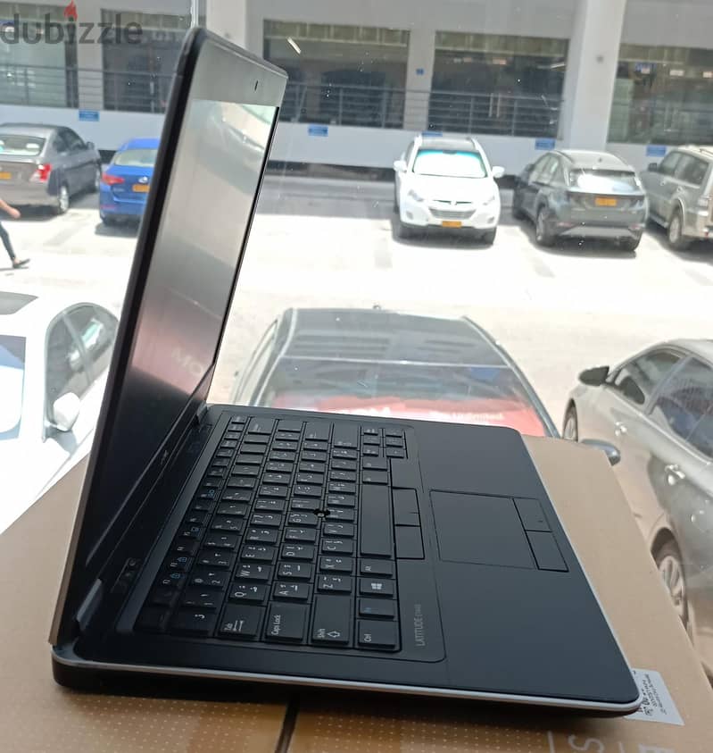 Dell Latitude E7440 Core i5 4th Generation Laptop 1