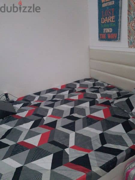 KING SIZED BED FOR SALE 2