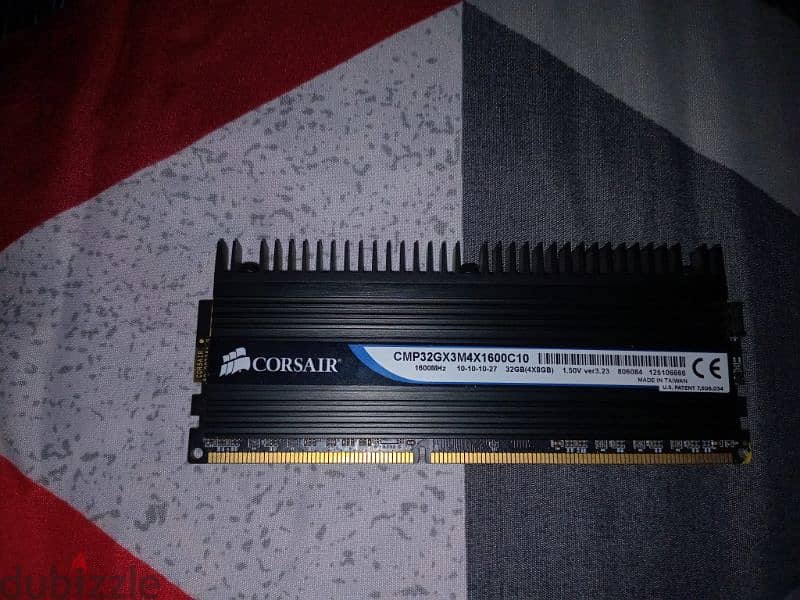 1600MHZ 8Gb RAM DDR3 (hyperblast ram is free) 1