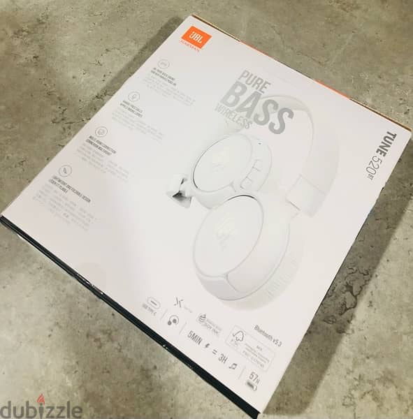 JBL TUNE 520BT Wireless Headphones - NEW 3