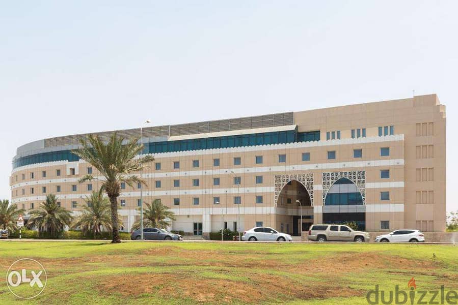 Office for rent for 1 person in Muscat, Al Mawaleh 7