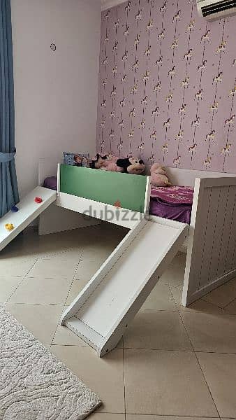 سرير اطفال بحالة ممتازه للبيعkids bed in excellent conditin for sale 2