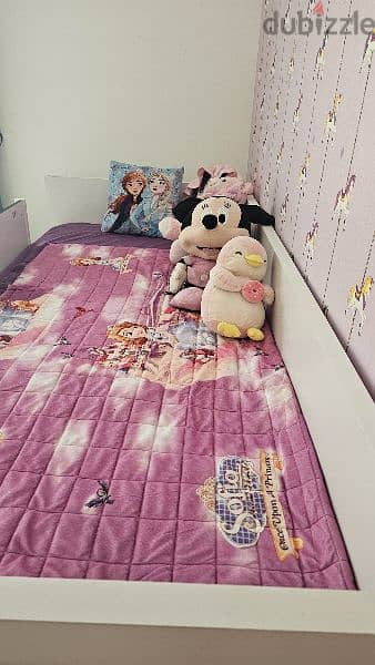 سرير اطفال بحالة ممتازه للبيعkids bed in excellent conditin for sale 5