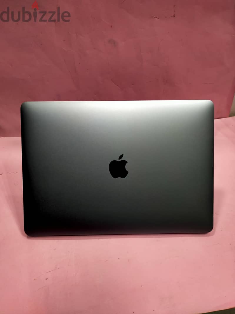 MacBOOK PRO-2019 CORE I5 8GB RAM 128GB SSD 13 INCH TOUCH BAR. . 1