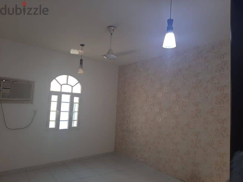 flat for rent, ground floor, near Muttrah Corniche,3 rooms, at 250OR 1