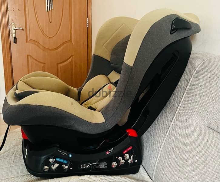 Baby Car Seat (Falaj) 1