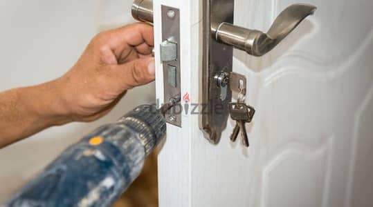 locksmith services provided fix open repair door lock