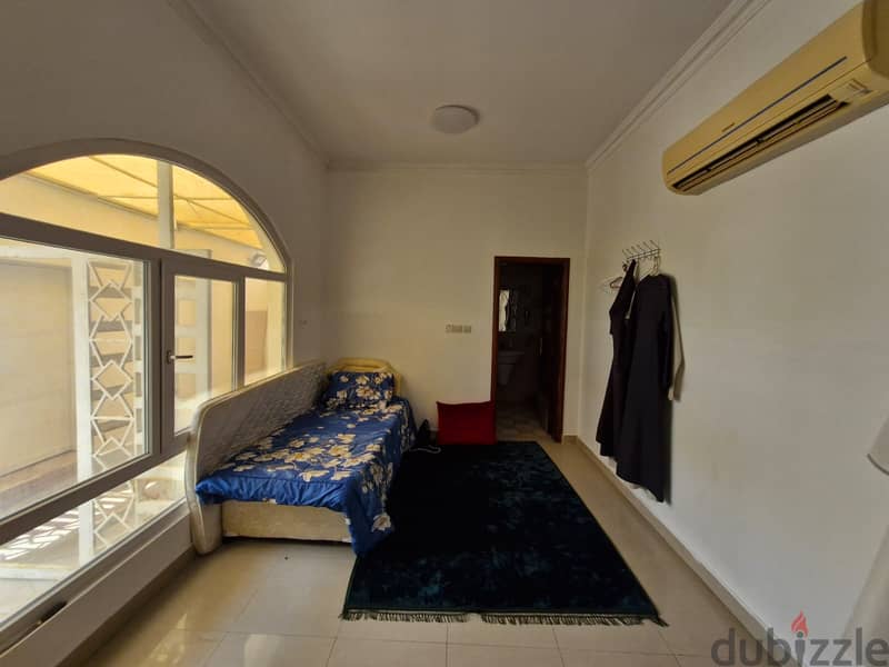 6 + 1 BR Incredible Villa in Mawaleh for Sale 4