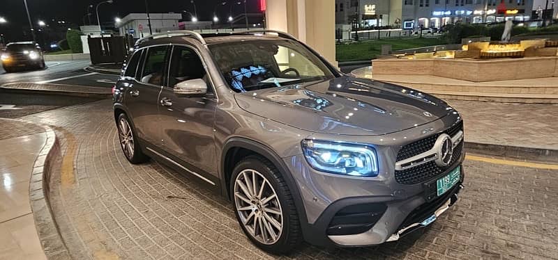 Mercedes-Benz GLB 200 AMG 2022 1