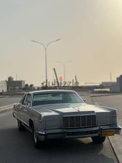 Lincoln Town Car 1976