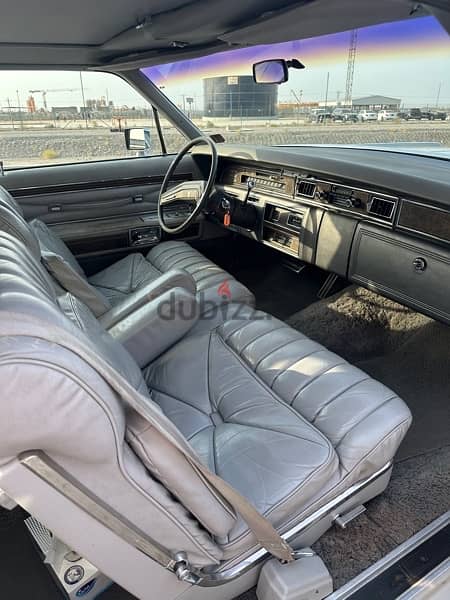 Lincoln Town Car 1976 10